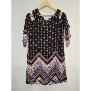Living Doll Women's Cutout Tunic Size Plus 0X Geometric 3/4th‎ Sleeve